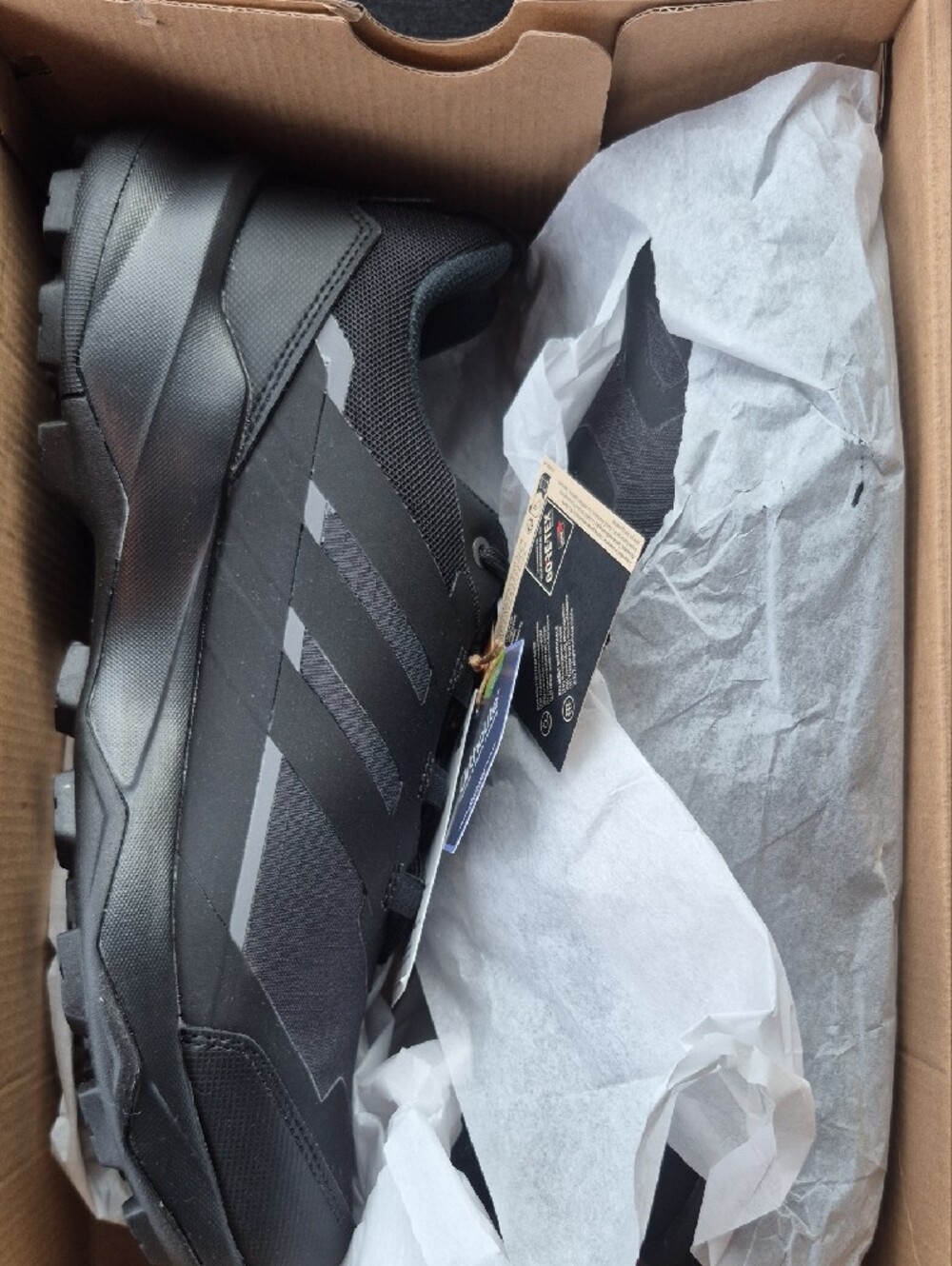 Men's Black Trail Sneakers ADIDAS - All Black Athletic Shoes - Picture 5 of 11